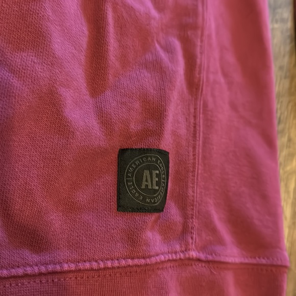 AE Large Tall Crewneck - Picture 2 of 4